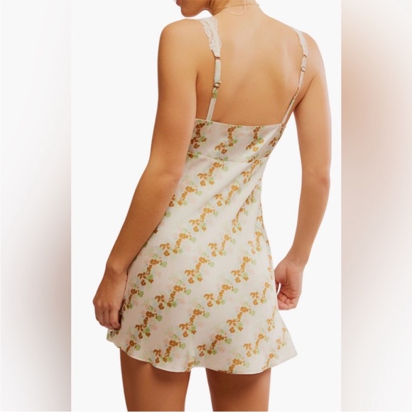 NEW Free People Intimately Countryside Mini Lace Trim Dress - Picture 2 of 6